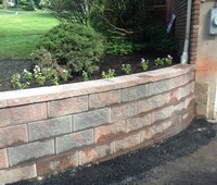 Interlocking Retaining Walls